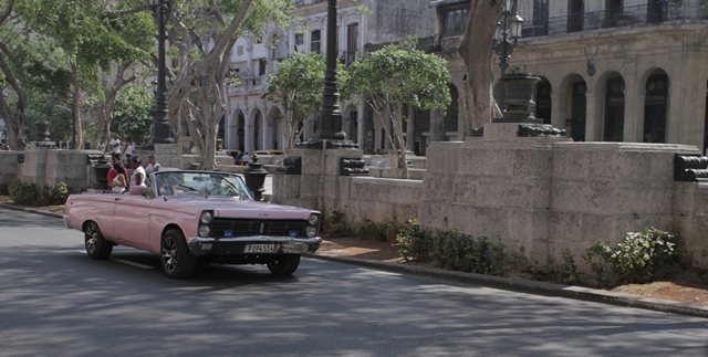 Nueva aplicación para pedir taxis privados en Cuba